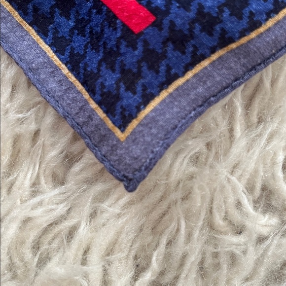 Colorful Patterned Scarf - Picture 5 of 5